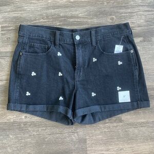 Old Navy size 12 black jean shorts w white embroidered flowers. NWT!